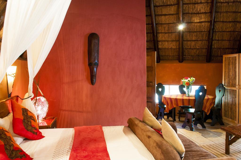 Manzini Chalets Marloth Park Buitenkant foto