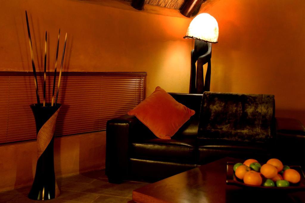 Manzini Chalets Marloth Park Kamer foto
