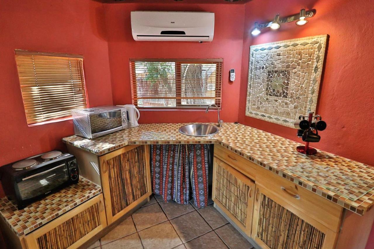 Manzini Chalets Marloth Park Buitenkant foto